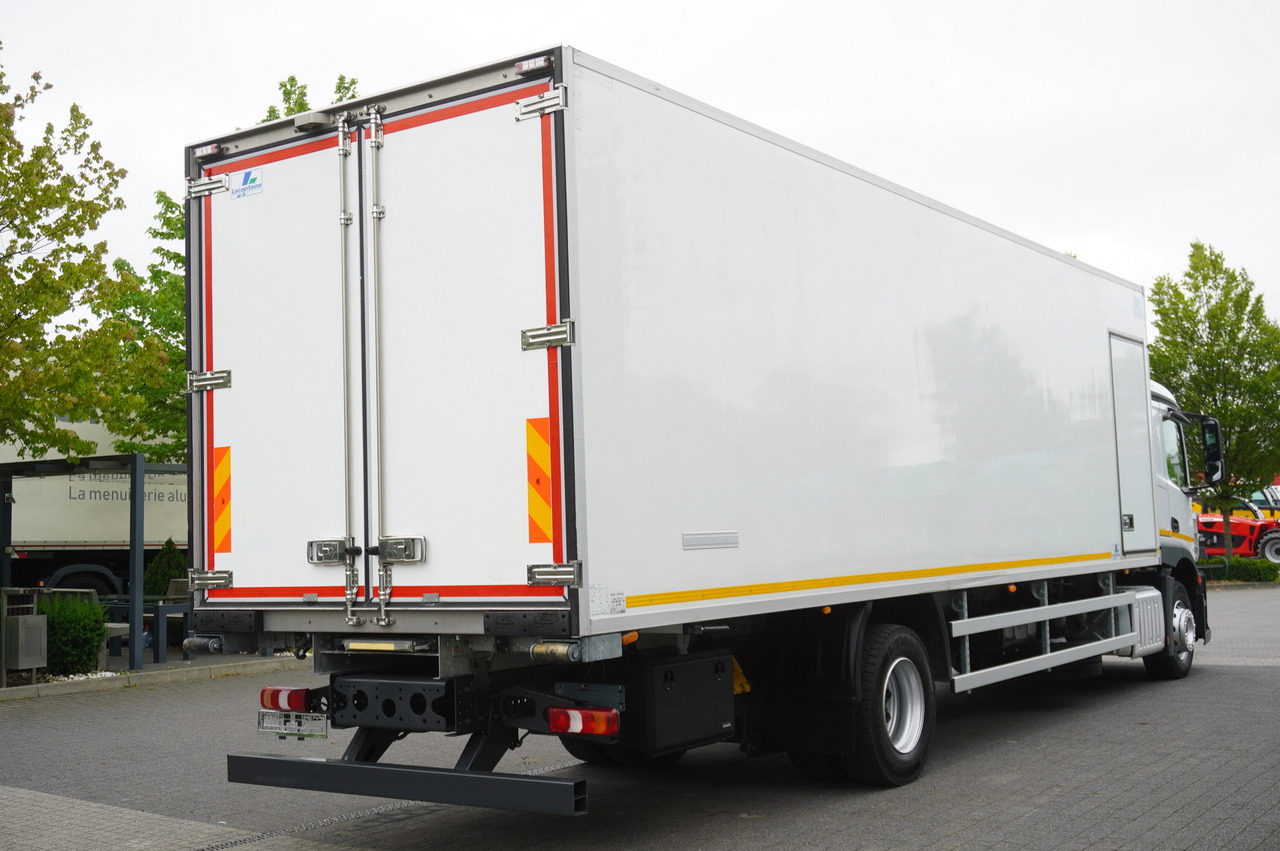 MERCEDES-BENZ Actros 1824 / Refrigerator 22 EPAL / Carrier Supra 950 / Sleeping cabin - Koelwagen vrachtwagen: afbeelding 5 MERCEDES-BENZ Actros 1824 / Refrigerator 22 EPAL / Carrier Supra 950 / Sleeping cabin - Koelwagen vrachtwagen: afbeelding 5