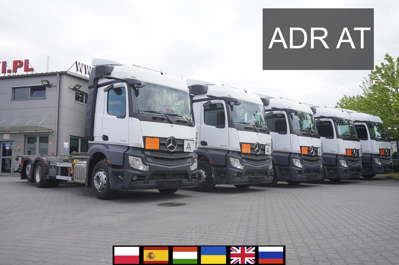 MERCEDES-BENZ Actros 2545 6×2 MP5 / ADR AT / 12 units - Containertransporter/ Wissellaadbak vrachtwagen: afbeelding 1 MERCEDES-BENZ Actros 2545 6×2 MP5 / ADR AT / 12 units - Containertransporter/ Wissellaadbak vrachtwagen: afbeelding 1