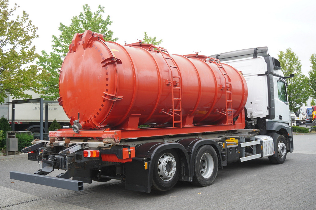 MERCEDES-BENZ Actros 2545 6 × 2 MP5 / NEW septic barrel 13000 L - Mesttank: afbeelding 4 MERCEDES-BENZ Actros 2545 6 × 2 MP5 / NEW septic barrel 13000 L - Mesttank: afbeelding 4