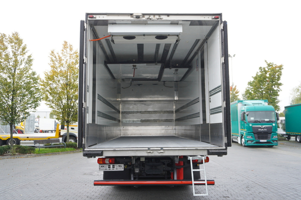 MERCEDES-BENZ Actros 2545 MP5 / Lecapitaine 18 EPAL refrigerator / Bitemperature / Carrier Supra 850 MT / ADR AT - Koelwagen vrachtwagen: afbeelding 4 MERCEDES-BENZ Actros 2545 MP5 / Lecapitaine 18 EPAL refrigerator / Bitemperature / Carrier Supra 850 MT / ADR AT - Koelwagen vrachtwagen: afbeelding 4