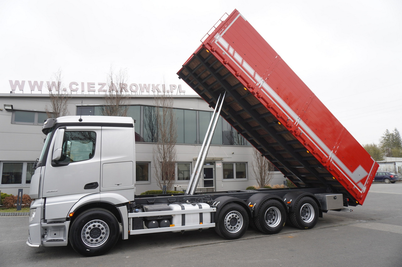 MERCEDES-BENZ Actros 3563 8x4 / Tipper for grain 20 t load capacity - Vrachtwagen met open laadbak: afbeelding 4 MERCEDES-BENZ Actros 3563 8x4 / Tipper for grain 20 t load capacity - Vrachtwagen met open laadbak: afbeelding 4