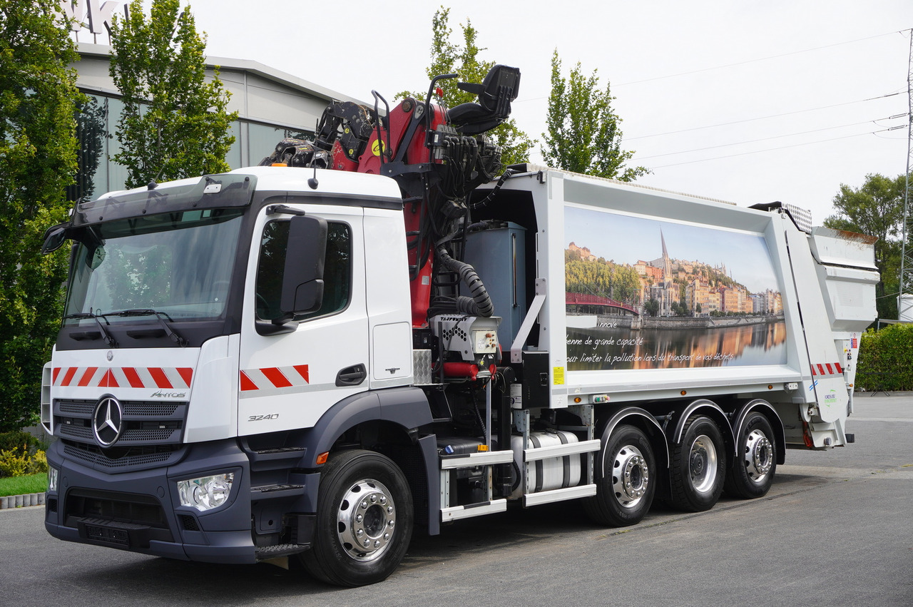 MERCEDES-BENZ Antos 3240 8x2 / Tajfun 5T crane / Farid Industries garbage truck/ 3 steered axles - Vuilniswagen: afbeelding 3 MERCEDES-BENZ Antos 3240 8x2 / Tajfun 5T crane / Farid Industries garbage truck/ 3 steered axles - Vuilniswagen: afbeelding 3