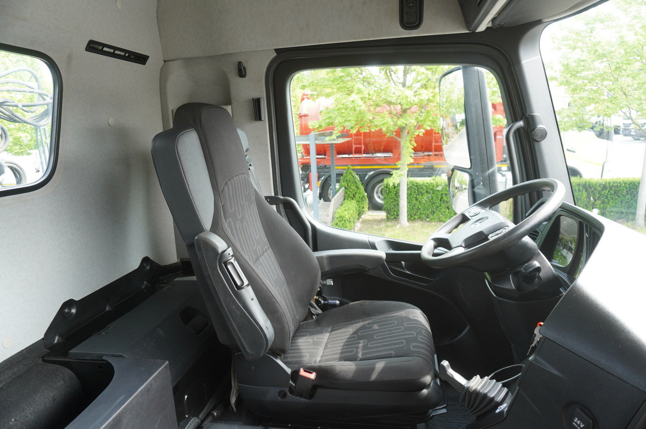 Leasing MERCEDES-BENZ Arocs 1833 / 87,000 km!!! / Hds HIAB X-DUO 128 B-2 / three-sided tipper MERCEDES-BENZ Arocs 1833 / 87,000 km!!! / Hds HIAB X-DUO 128 B-2 / three-sided tipper: afbeelding 28