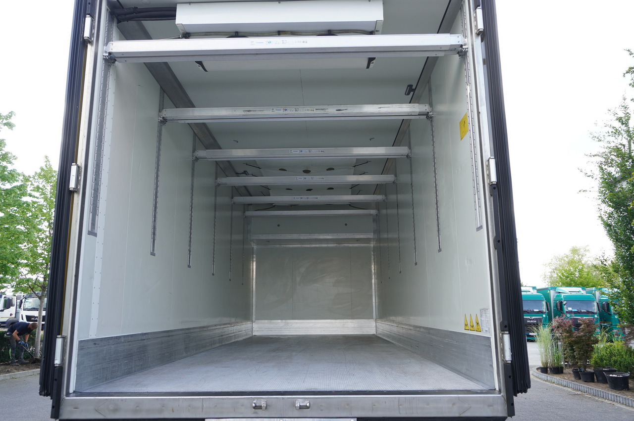 MERCEDES-BENZ Mercedes-Benz Actros 2548 MP5 / Krone Refrigerator Multitemperature / Doppelstock 36 EPAL / GIGA Space cab - Koelwagen vrachtwagen: afbeelding 4 MERCEDES-BENZ Mercedes-Benz Actros 2548 MP5 / Krone Refrigerator Multitemperature / Doppelstock 36 EPAL / GIGA Space cab - Koelwagen vrachtwagen: afbeelding 4