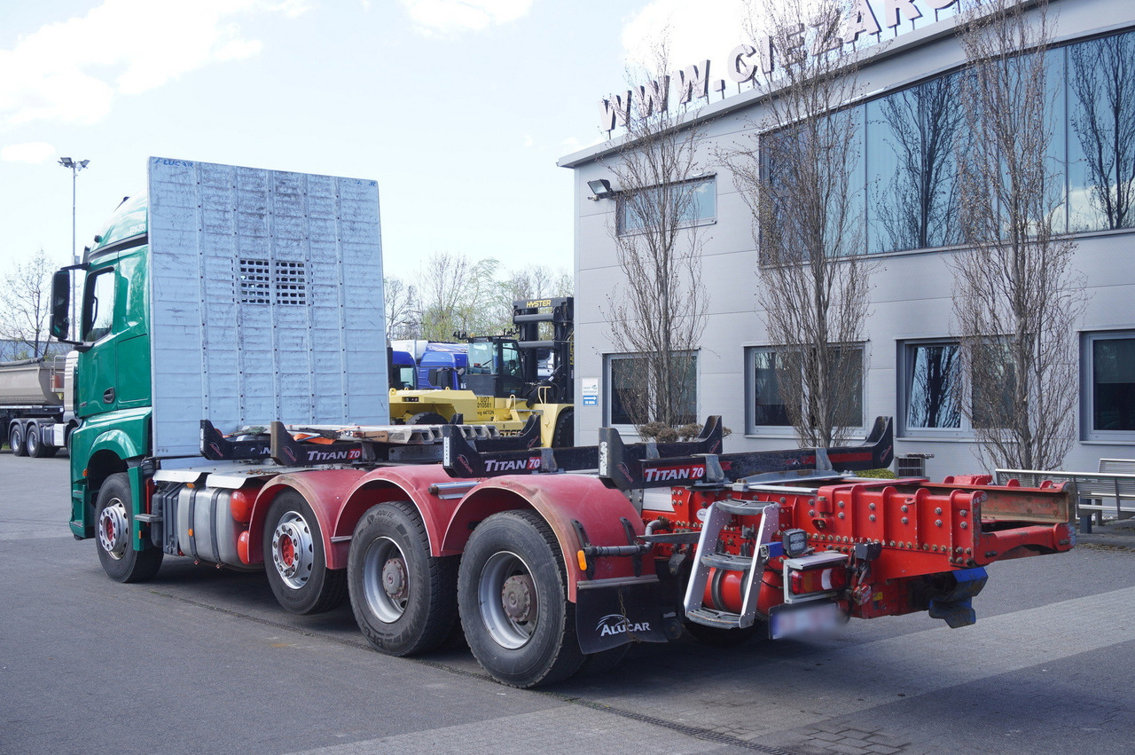 Mercedes-Benz Arocs 3563 8 × 4 / 630 HP / steered axle / Logging superstructure - Houttransport: afbeelding 5 Mercedes-Benz Arocs 3563 8 × 4 / 630 HP / steered axle / Logging superstructure - Houttransport: afbeelding 5