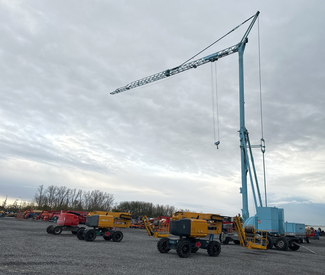 POTAIN IGO32 Tri/A Mobile self-erecting tower crane / 4400 MTH! - Mobiele kraan: afbeelding 4 POTAIN IGO32 Tri/A Mobile self-erecting tower crane / 4400 MTH! - Mobiele kraan: afbeelding 4