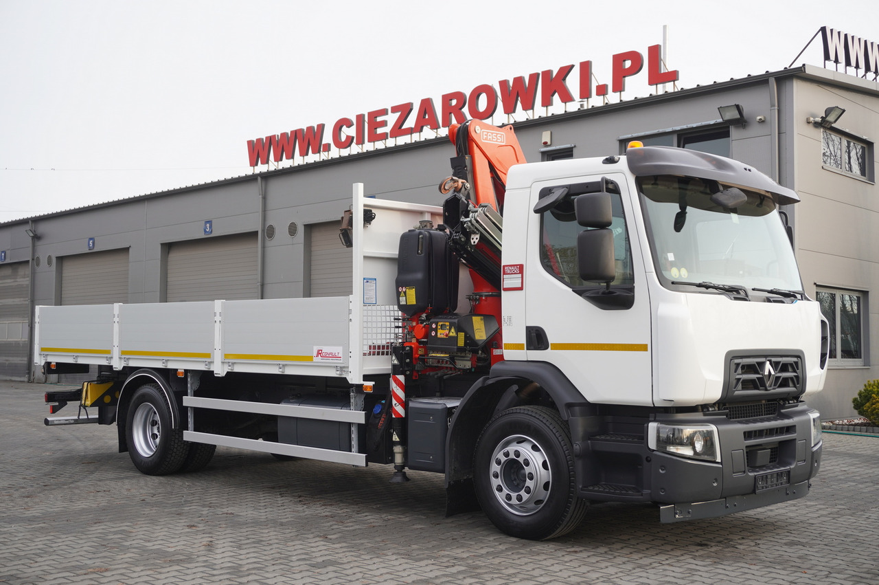 RENAULT C280 DTI 8 / FASSI crane 5.6 T / range 8 m / Flatbed 15 EPAL - Vrachtwagen met open laadbak, Kraanwagen: afbeelding 2 RENAULT C280 DTI 8 / FASSI crane 5.6 T / range 8 m / Flatbed 15 EPAL - Vrachtwagen met open laadbak, Kraanwagen: afbeelding 2