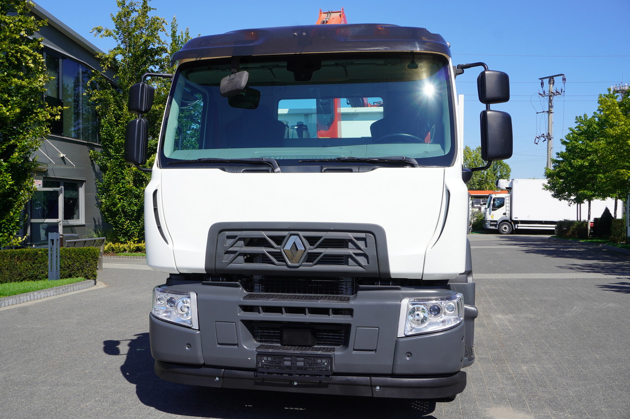 RENAULT C280 DTI 8 / FASSI crane 5.6 T / range 8 m / Flatbed 15 EPAL - Kraanwagen: afbeelding 5 RENAULT C280 DTI 8 / FASSI crane 5.6 T / range 8 m / Flatbed 15 EPAL - Kraanwagen: afbeelding 5