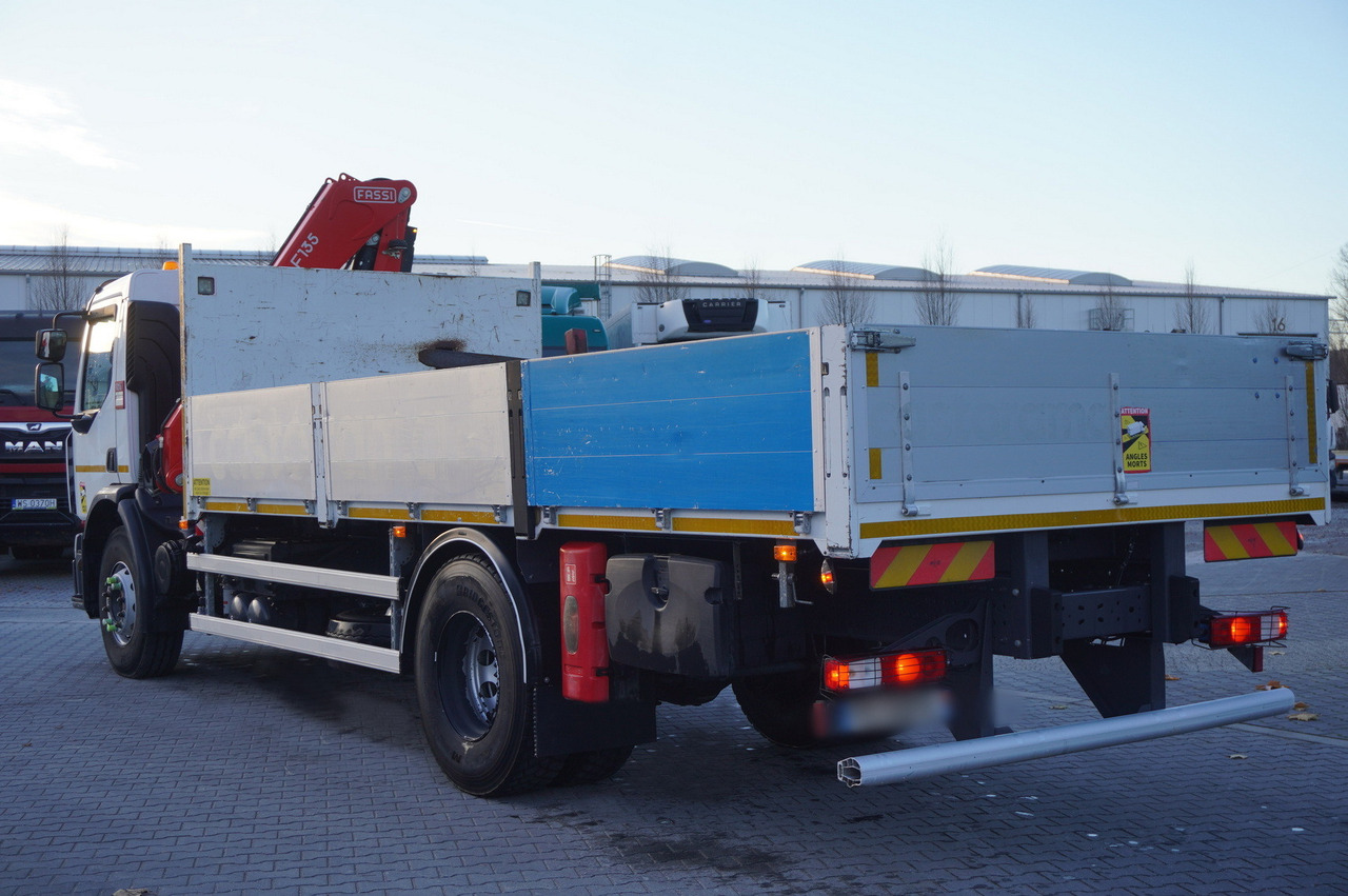 RENAULT C280 DTI 8 / FASSI crane 5.6 T / range 8 m / Flatbed 15 EPAL - Kraanwagen: afbeelding 2 RENAULT C280 DTI 8 / FASSI crane 5.6 T / range 8 m / Flatbed 15 EPAL - Kraanwagen: afbeelding 2