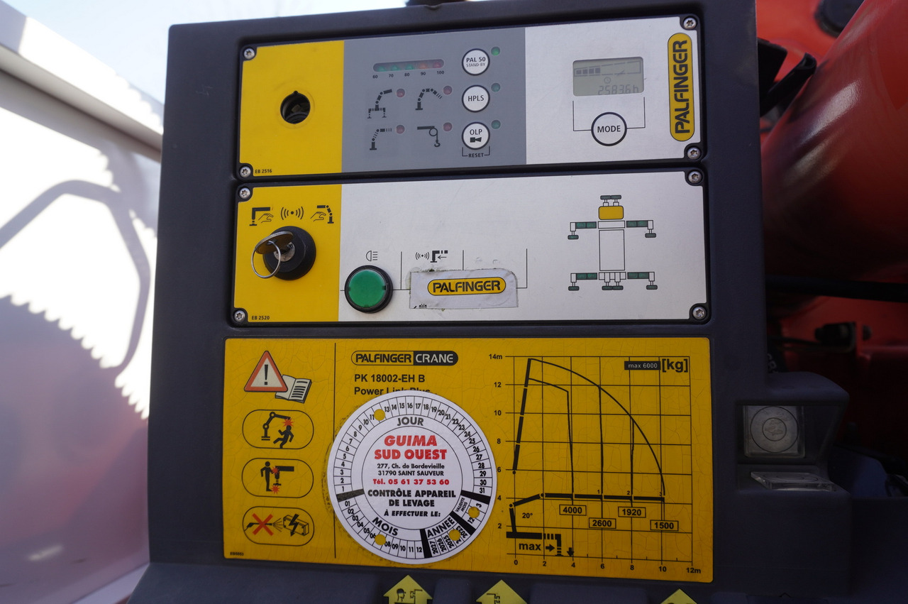Vrachtwagen met open laadbak, Kraanwagen RENAULT C380 / 6x4 / HDS Palfinger PK 18002-EH 6000 kg: afbeelding 8 Vrachtwagen met open laadbak, Kraanwagen RENAULT C380 / 6x4 / HDS Palfinger PK 18002-EH 6000 kg: afbeelding 8
