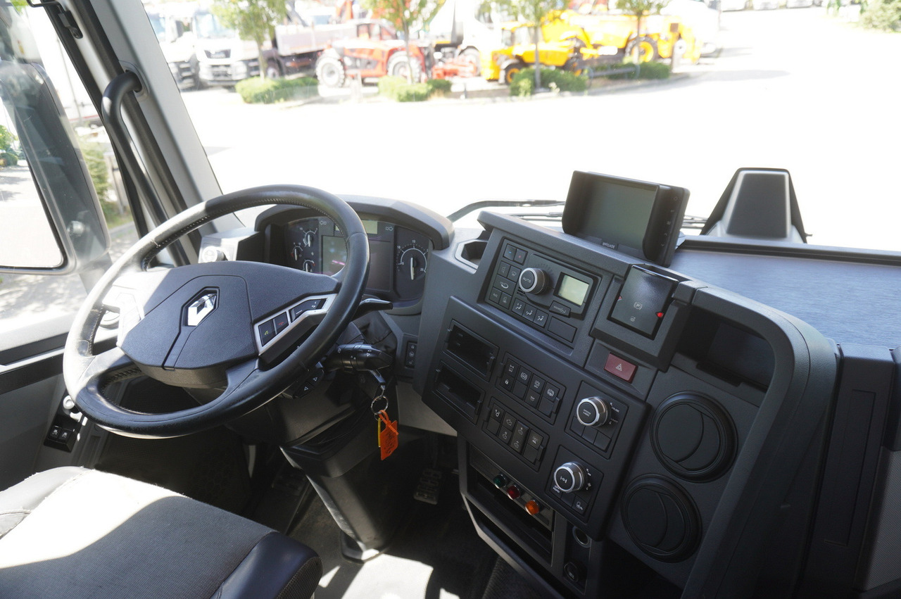 Kraanwagen RENAULT C380 Comfort 6x4 / Atlas 6.1 T crane / range 12.3 m: afbeelding 12