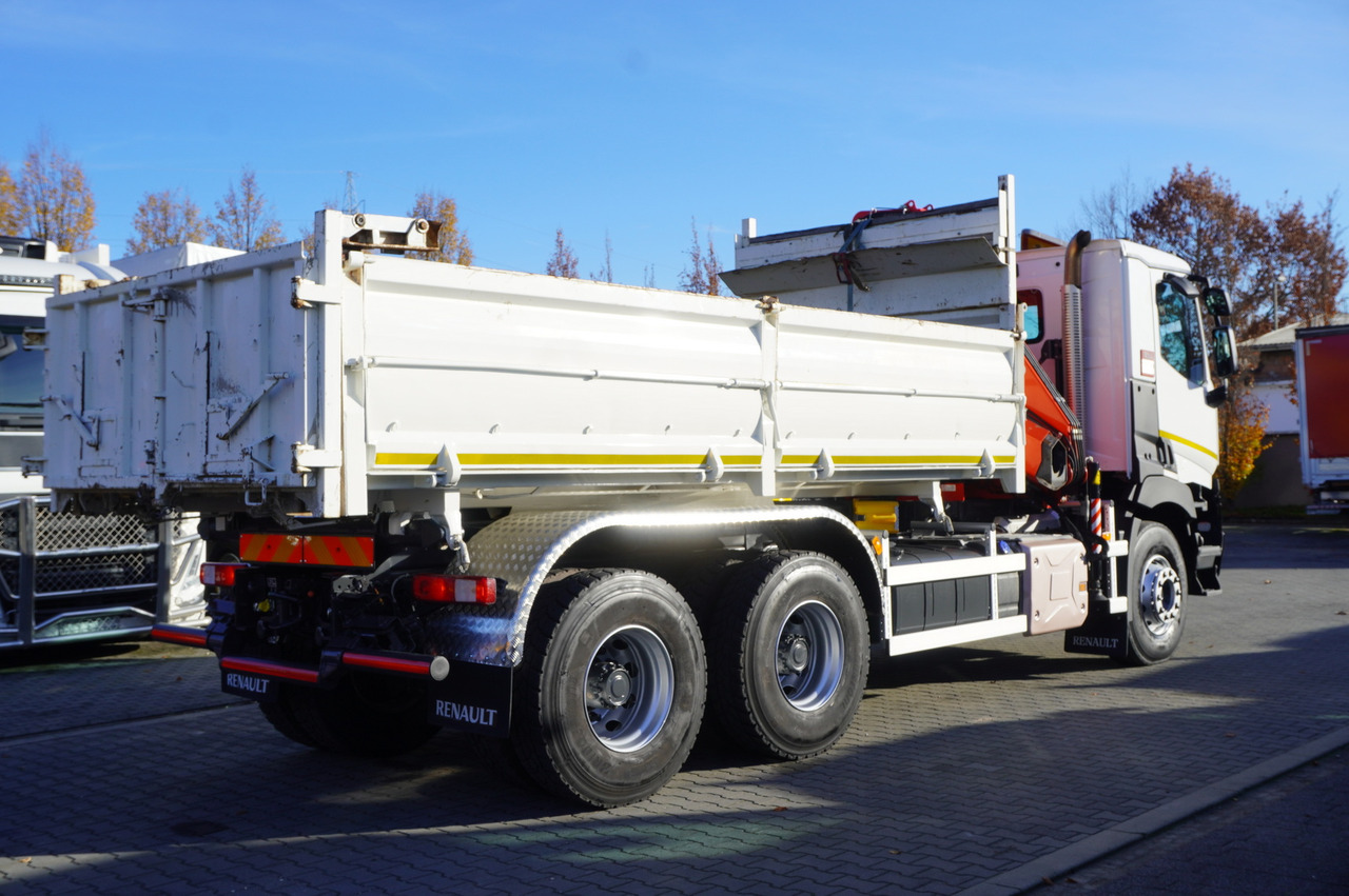 RENAULT C380 E6 6×4 / HDS Fassi F135 2700 MTH / Range 8 m / 5.6 t lifting capacity / 3-side tipper / Bortmatic - Kraanwagen: afbeelding 4 RENAULT C380 E6 6×4 / HDS Fassi F135 2700 MTH / Range 8 m / 5.6 t lifting capacity / 3-side tipper / Bortmatic - Kraanwagen: afbeelding 4