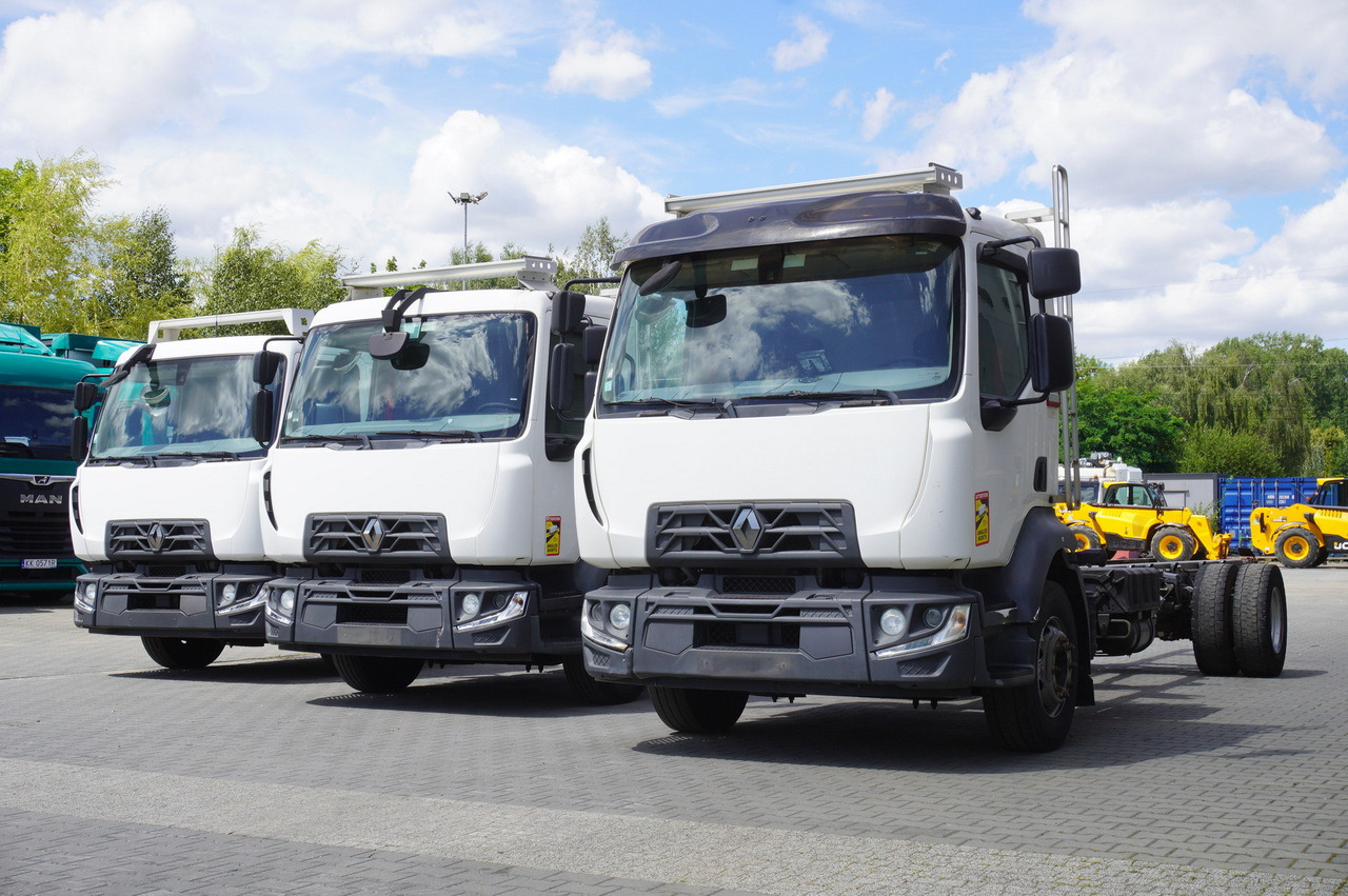 RENAULT D16 / Chassis 7.5 m / Differential lock / 170 tho. km / 3 units - Containertransporter/ Wissellaadbak vrachtwagen: afbeelding 4 RENAULT D16 / Chassis 7.5 m / Differential lock / 170 tho. km / 3 units - Containertransporter/ Wissellaadbak vrachtwagen: afbeelding 4