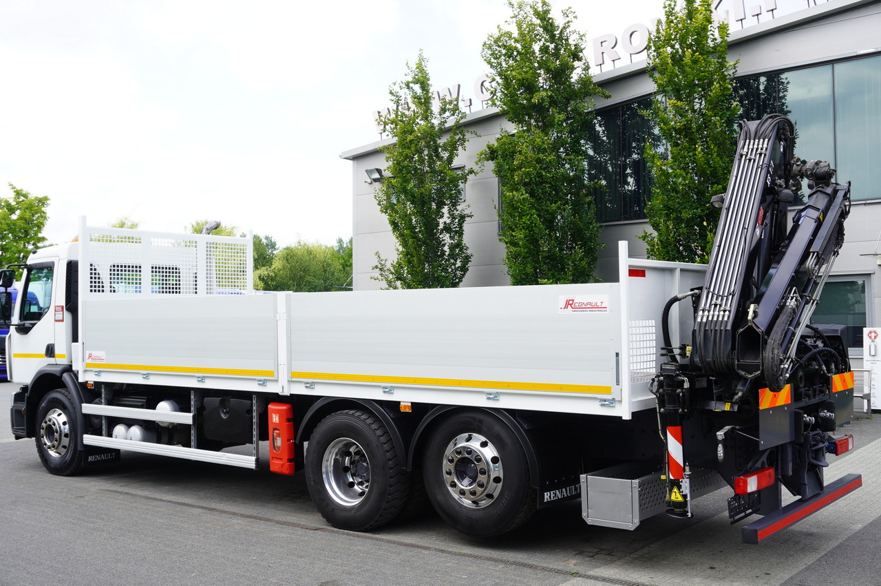 RENAULT D26 440 WIDE 6×2 E6 Crane HIAB XS111 / Remote Control / load. 15t - Kraanwagen: afbeelding 3 RENAULT D26 440 WIDE 6×2 E6 Crane HIAB XS111 / Remote Control / load. 15t - Kraanwagen: afbeelding 3