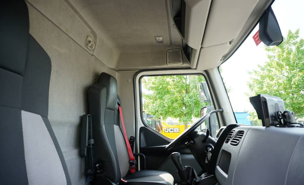 Bakwagen RENAULT Renault D12 E6 / Container 18 pallets / Lift: afbeelding 15
