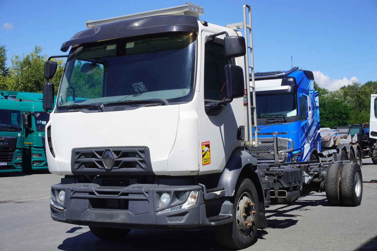 RENAULT Renault D16 / frame 7.3 m / Differential lock / 3 units - Containertransporter/ Wissellaadbak vrachtwagen: afbeelding 3 RENAULT Renault D16 / frame 7.3 m / Differential lock / 3 units - Containertransporter/ Wissellaadbak vrachtwagen: afbeelding 3
