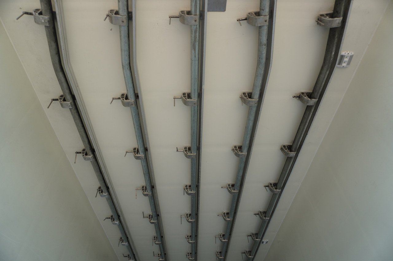 Koelwagen vrachtwagen voor het vervoer van vlees SCANIA R500 Hook-Up Refrigerated Truck KIESLING 20 EPAL / Carrier Supra 1250 Silent: afbeelding 12 Koelwagen vrachtwagen voor het vervoer van vlees SCANIA R500 Hook-Up Refrigerated Truck KIESLING 20 EPAL / Carrier Supra 1250 Silent: afbeelding 12