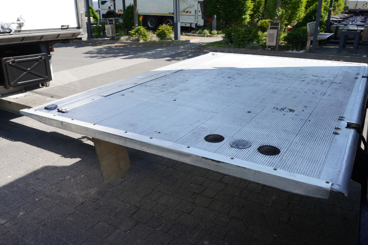 Koelwagen vrachtwagen VOLVO FH 440 E5 6×2 Schmitz Refrigerator – pass-through Set 38 pallets: afbeelding 13