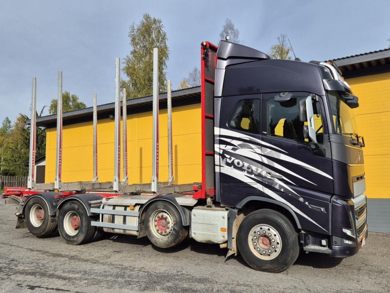 VOLVO FH 750 8x4 / 2 lifted axles / timber truck - Houttransport: afbeelding 3 VOLVO FH 750 8x4 / 2 lifted axles / timber truck - Houttransport: afbeelding 3