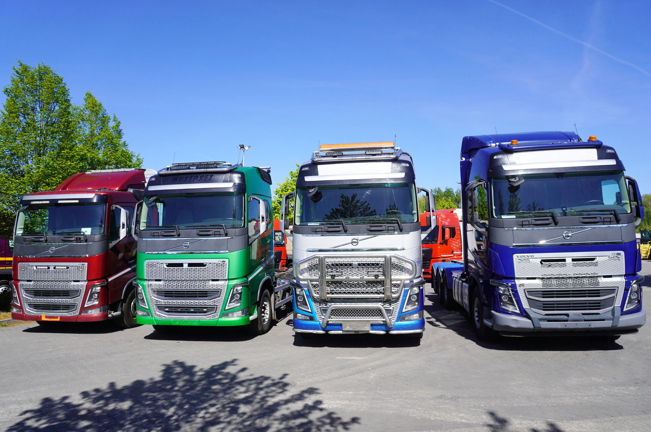 VOLVO FH16 750 / 750 HP! / chassis / 4 units 8x4 - Houttransport: afbeelding 2 VOLVO FH16 750 / 750 HP! / chassis / 4 units 8x4 - Houttransport: afbeelding 2