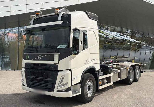 VOLVO FM 460 6X2*4 / HIAB ULT21S61 hooklift / 50 tho. km! / 2022 - Haakarmsysteem vrachtwagen: afbeelding 1 VOLVO FM 460 6X2*4 / HIAB ULT21S61 hooklift / 50 tho. km! / 2022 - Haakarmsysteem vrachtwagen: afbeelding 1