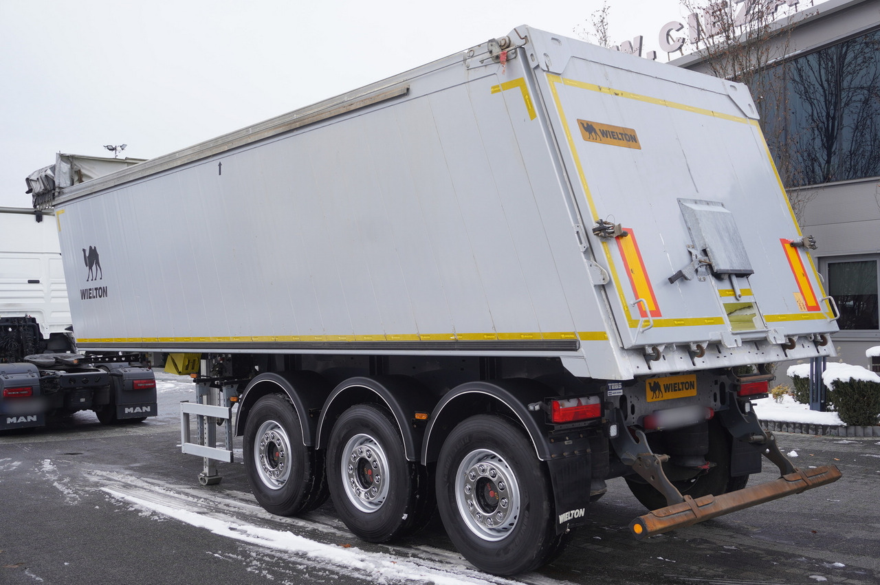 WIELTON NW-3 / weight 6.2 t / capacity 38m3 / Electrically folded roof / Teflon / 20 units, 2022 - Kipper oplegger: afbeelding 4 WIELTON NW-3 / weight 6.2 t / capacity 38m3 / Electrically folded roof / Teflon / 20 units, 2022 - Kipper oplegger: afbeelding 4
