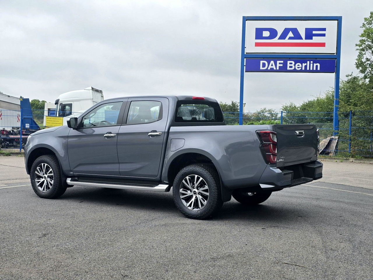 Isuzu D-Max 25er LSE mit Ladeflächenausspritzung - SUV: afbeelding 4 Isuzu D-Max 25er LSE mit Ladeflächenausspritzung - SUV: afbeelding 4