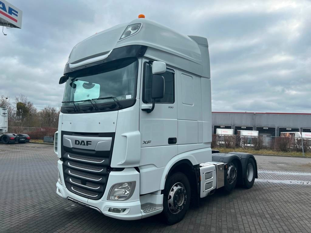 DAF XF 530 FTG 6x2 Retarder Liftlenkachse zZGG 64.5t - Trekker: afbeelding 2 DAF XF 530 FTG 6x2 Retarder Liftlenkachse zZGG 64.5t - Trekker: afbeelding 2