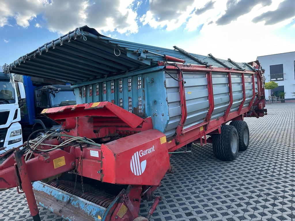 Mengele Super Garant 435/3 - Opraapwagen: afbeelding 1 Mengele Super Garant 435/3 - Opraapwagen: afbeelding 1