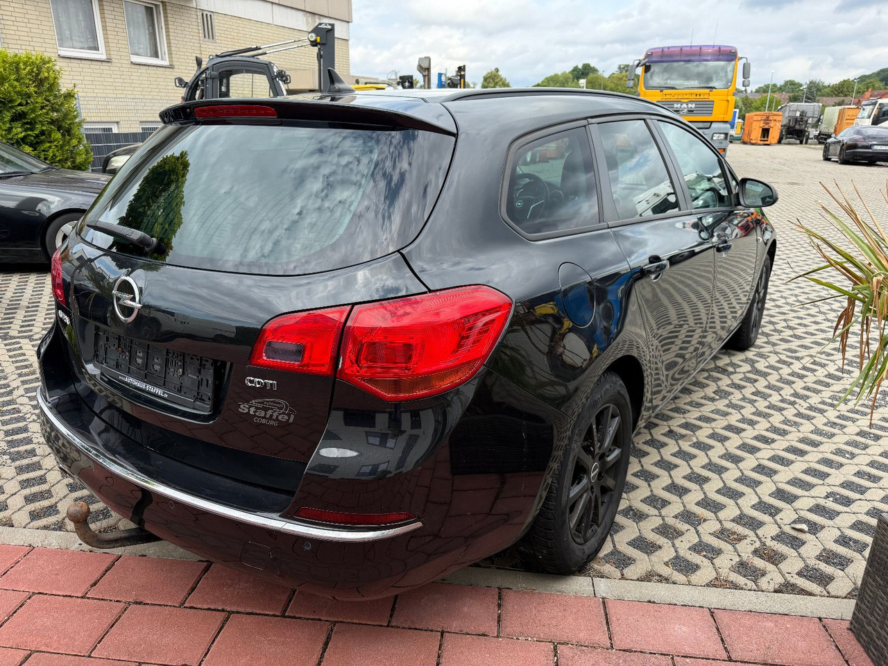 Opel Astra Sports Tourer 2.0 CDTI Sport 1 Hand - Personenwagen: afbeelding 5 Opel Astra Sports Tourer 2.0 CDTI Sport 1 Hand - Personenwagen: afbeelding 5