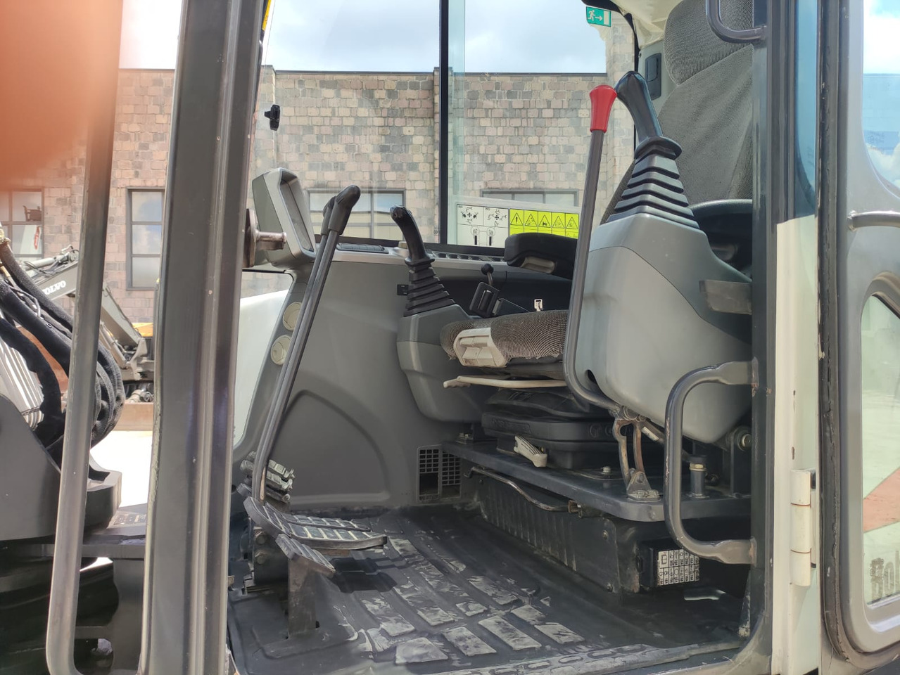 BOBCAT E80EA - Rupsgraafmachine: afbeelding 5 BOBCAT E80EA - Rupsgraafmachine: afbeelding 5