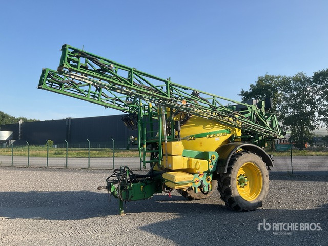 2002 John Deere 840 28 m Pull-Type Sprayer - Getrokken veldspuit: afbeelding 2 2002 John Deere 840 28 m Pull-Type Sprayer - Getrokken veldspuit: afbeelding 2