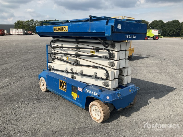 2008 PB Lifttechnik S151-12E Electric Scissor Lift - Schaarlift: afbeelding 4 2008 PB Lifttechnik S151-12E Electric Scissor Lift - Schaarlift: afbeelding 4
