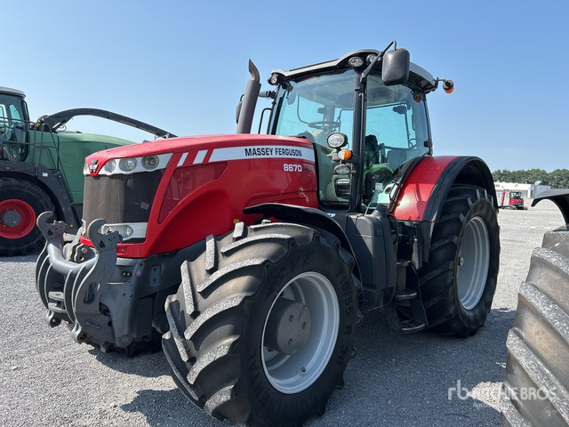 2010 Massey Ferguson 8670 Dyna-VT 4WD Tractor - Tractor: afbeelding 1 2010 Massey Ferguson 8670 Dyna-VT 4WD Tractor - Tractor: afbeelding 1