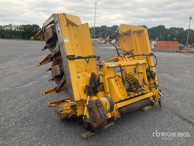 2010 New Holland 360 Forage Harvester Header - Hakselaar toebehoor: afbeelding 4 2010 New Holland 360 Forage Harvester Header - Hakselaar toebehoor: afbeelding 4