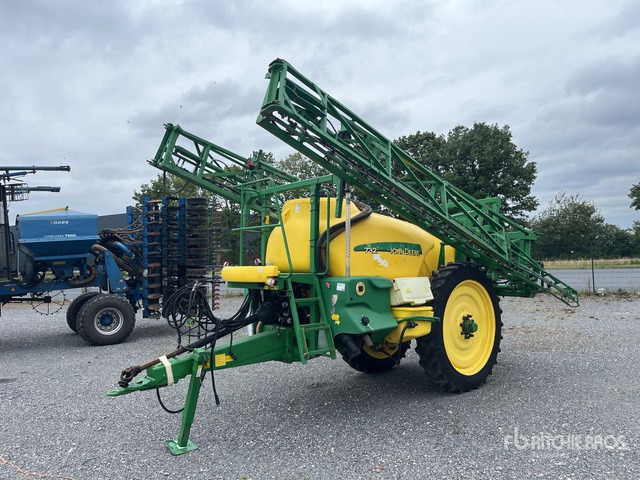 2011 John Deere 732 24 m Pull-Type Sprayer - Getrokken veldspuit: afbeelding 2 2011 John Deere 732 24 m Pull-Type Sprayer - Getrokken veldspuit: afbeelding 2
