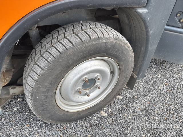 2016 Boschung S2 Urban Sweeper Truck - Veegwagen: afbeelding 5 2016 Boschung S2 Urban Sweeper Truck - Veegwagen: afbeelding 5