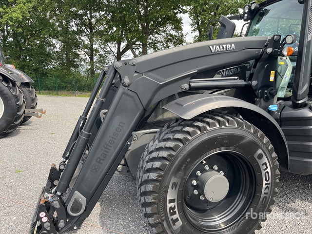 2020 Valtra T234D Smart Touch 4WD Tractor - Tractor: afbeelding 5 2020 Valtra T234D Smart Touch 4WD Tractor - Tractor: afbeelding 5