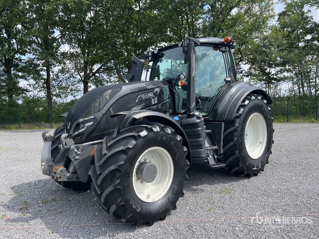 2021 Valtra T 235 Versu 4WD Tractor - Tractor: afbeelding 1 2021 Valtra T 235 Versu 4WD Tractor - Tractor: afbeelding 1