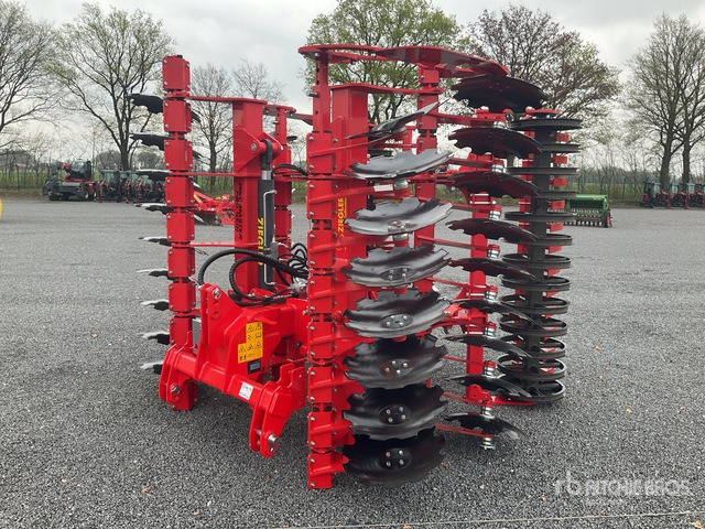 2025 Ziegler Disc Master Pro 4501 (Unused) Disc Harrow - Schijveneg: afbeelding 2 2025 Ziegler Disc Master Pro 4501 (Unused) Disc Harrow - Schijveneg: afbeelding 2