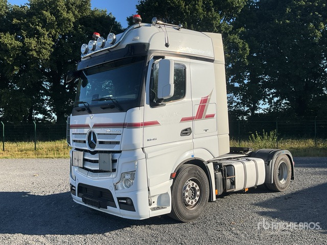 2015 Mercedes-Benz Actros 1845LS 4x2 S/A S/A Sleeper Truck Tractor - Trekker: afbeelding 2 2015 Mercedes-Benz Actros 1845LS 4x2 S/A S/A Sleeper Truck Tractor - Trekker: afbeelding 2