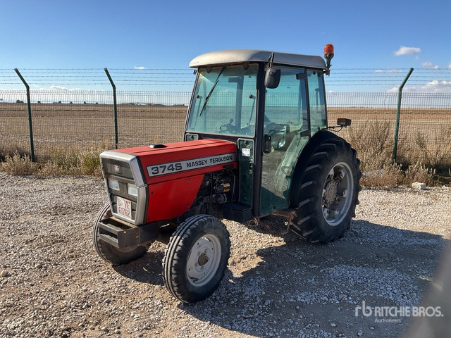 1997 Massey Ferguson 374S 2WD Tractor - Tractor: afbeelding 1 1997 Massey Ferguson 374S 2WD Tractor - Tractor: afbeelding 1