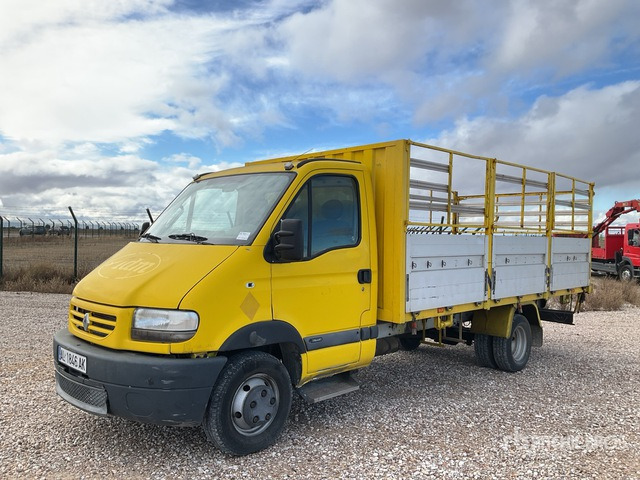 2000 Renault Mascott 4x2 Flatbed Truck - Vrachtwagen met open laadbak: afbeelding 1 2000 Renault Mascott 4x2 Flatbed Truck - Vrachtwagen met open laadbak: afbeelding 1