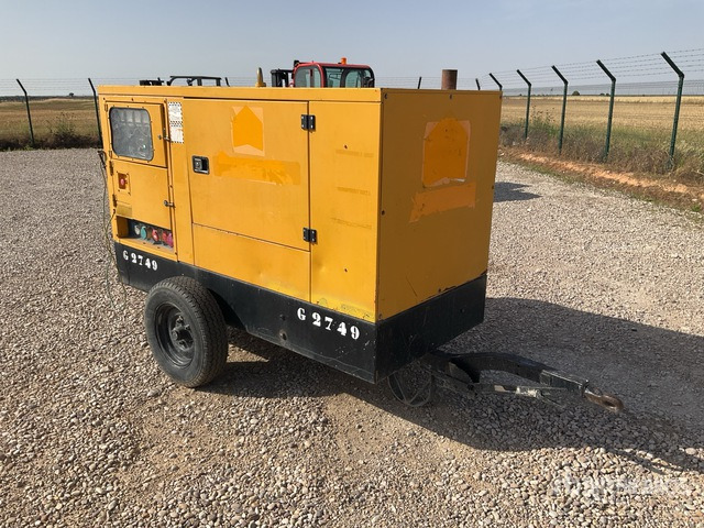 2004 Gesan DPS27 27 kVA Mobile Generator Set - Industrie generator: afbeelding 3 2004 Gesan DPS27 27 kVA Mobile Generator Set - Industrie generator: afbeelding 3