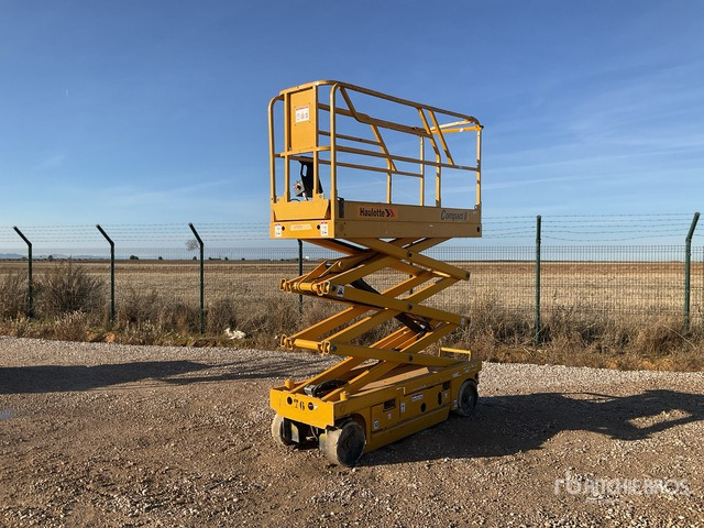 2007 Haulotte Compact 8 Electric Scissor Lift - Schaarlift: afbeelding 1 2007 Haulotte Compact 8 Electric Scissor Lift - Schaarlift: afbeelding 1