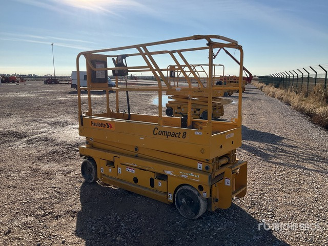 2007 Haulotte Compact 8 Electric Scissor Lift - Schaarlift: afbeelding 2 2007 Haulotte Compact 8 Electric Scissor Lift - Schaarlift: afbeelding 2