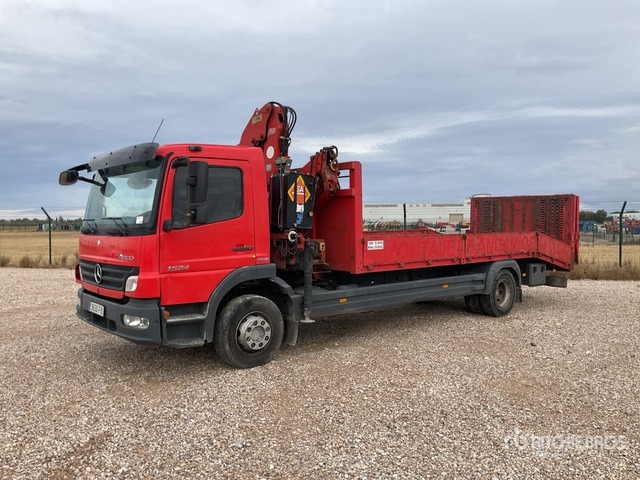 2007 Mercedes-Benz Atego 1524 2007 Toimil 120 3S 4330 kg on 4x2 Flatbed Truck with Crane - Vrachtwagen met open laadbak, Kraanwagen: afbeelding 4 2007 Mercedes-Benz Atego 1524 2007 Toimil 120 3S 4330 kg on 4x2 Flatbed Truck with Crane - Vrachtwagen met open laadbak, Kraanwagen: afbeelding 4