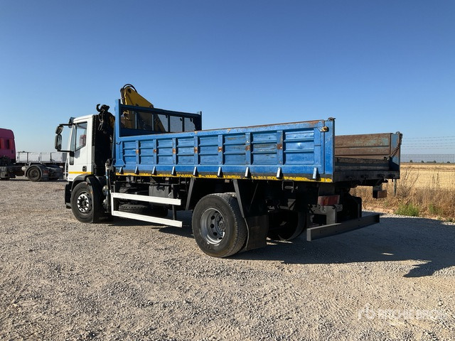 2010 Iveco Eurocargo 280 2003 Copma 150.2 on 4x2 Flatbed Truck with Crane - Vrachtwagen met open laadbak, Kraanwagen: afbeelding 3 2010 Iveco Eurocargo 280 2003 Copma 150.2 on 4x2 Flatbed Truck with Crane - Vrachtwagen met open laadbak, Kraanwagen: afbeelding 3