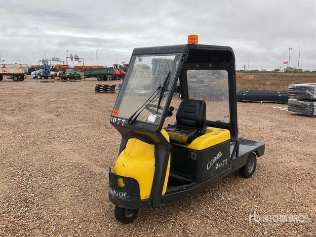 2014 Dec BULL4 Tow Truck - Elektrische trekker: afbeelding 2 2014 Dec BULL4 Tow Truck - Elektrische trekker: afbeelding 2