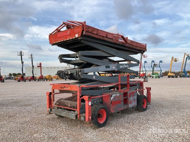 2015 Skyjack SJ9250 4x4 Diesel Scissor Lift - Schaarlift: afbeelding 1 2015 Skyjack SJ9250 4x4 Diesel Scissor Lift - Schaarlift: afbeelding 1